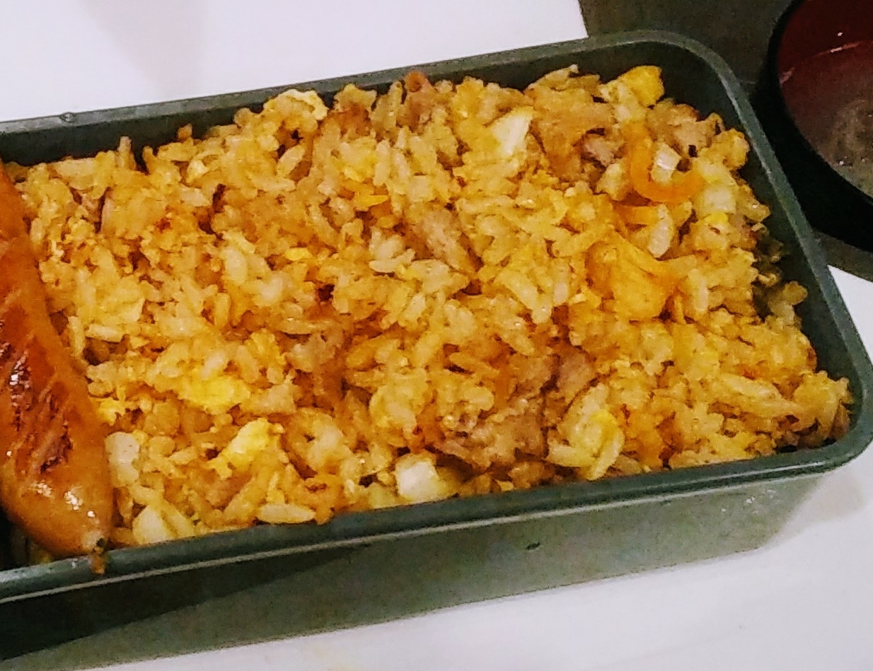 お弁当に入れても美味しい☆キムチチャーハン