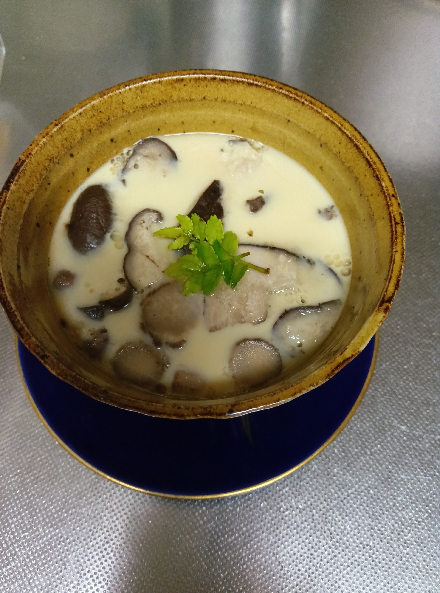 お鍋でささみと椎茸の茶碗蒸し
