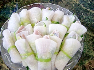 大根の白いドレスをまとった アジの酢じめ レシピ 作り方 By すいかサマ 楽天レシピ 大根の白いドレスをまとった アジの酢じめ レシピ 作り方 By すいかサマ 楽天レシピ