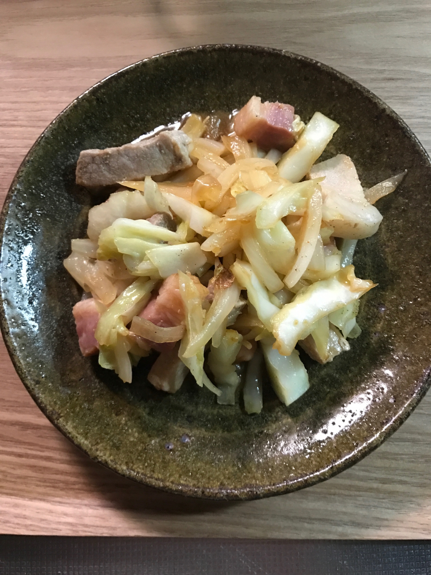 豚肉とベーコンの野菜炒め