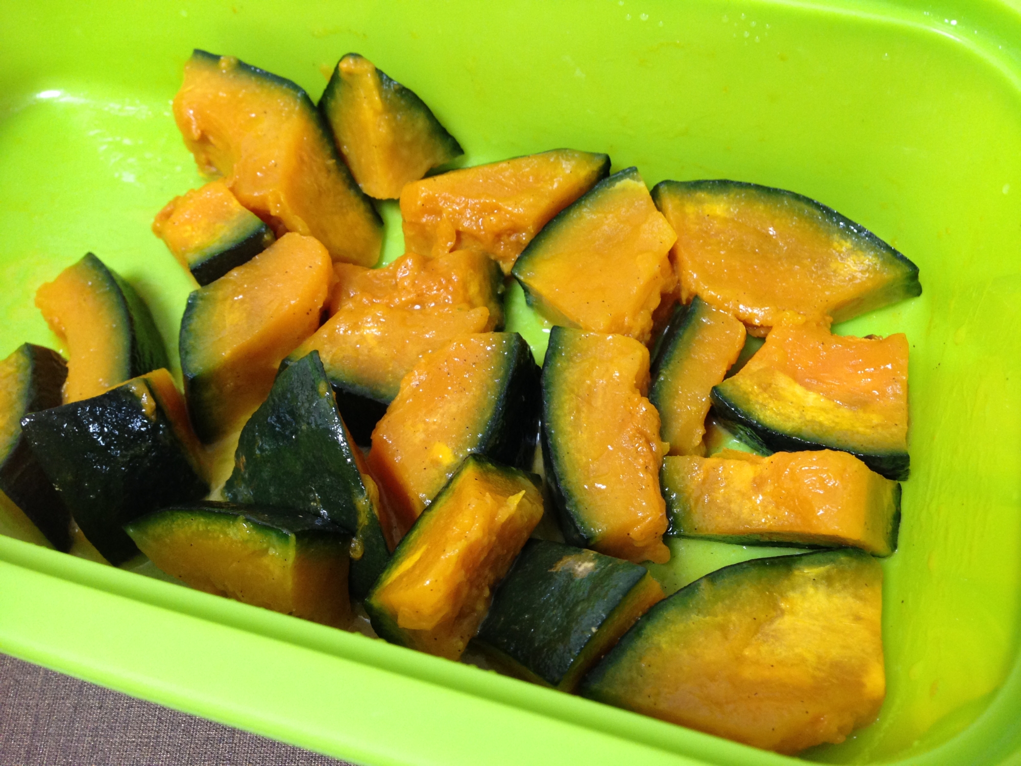 シリコンスチーマーで かぼちゃのバター蒸し レシピ 作り方 By うーころちゃん 楽天レシピ シリコンスチーマーで かぼちゃのバター蒸し レシピ 作り方 By うーころちゃん 楽天レシピ