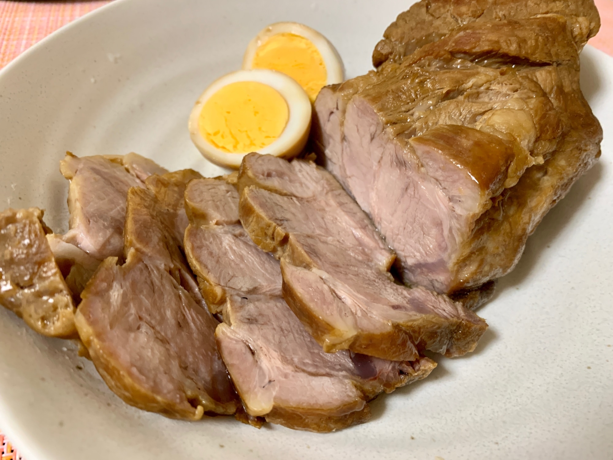 じっくり煮込んだ豚肉のチャーシュー レシピ・作り方 by Dchan_e