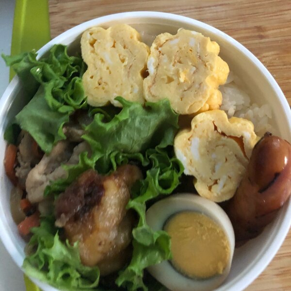 お弁当にぴったり 白だしで子どもも喜ぶ花型卵焼き レシピ 作り方 By 楽天レシピ お弁当にぴったり 白だしで子どもも喜ぶ花型卵焼き レシピ 作り方 By 楽天レシピ