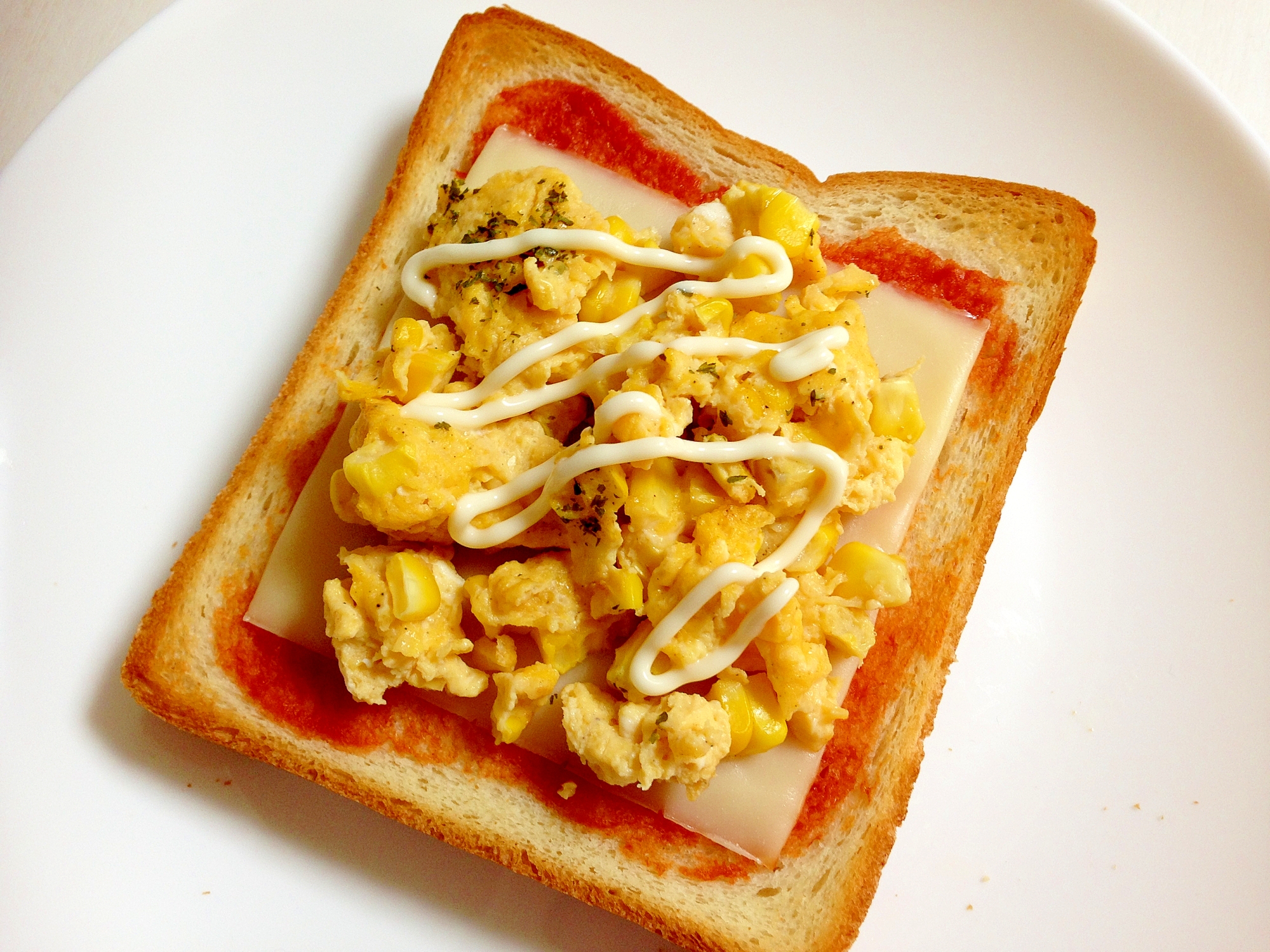 朝食に☆スクランブルエッグのチーズトースト