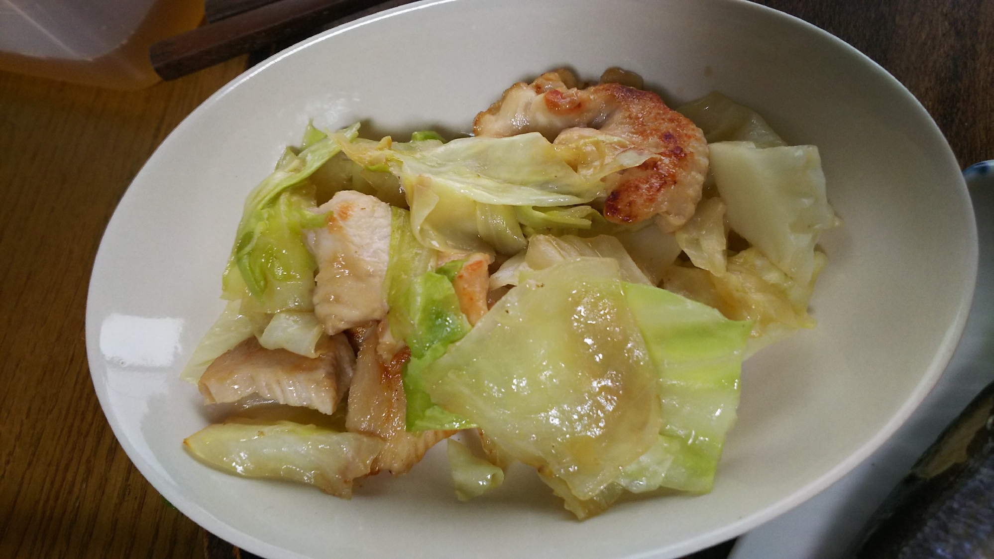 むね肉とキャベツの鶏ガラ炒め レシピ 作り方 By 4045g 楽天レシピ むね肉とキャベツの鶏ガラ炒め レシピ 作り方 By 4045g 楽天レシピ