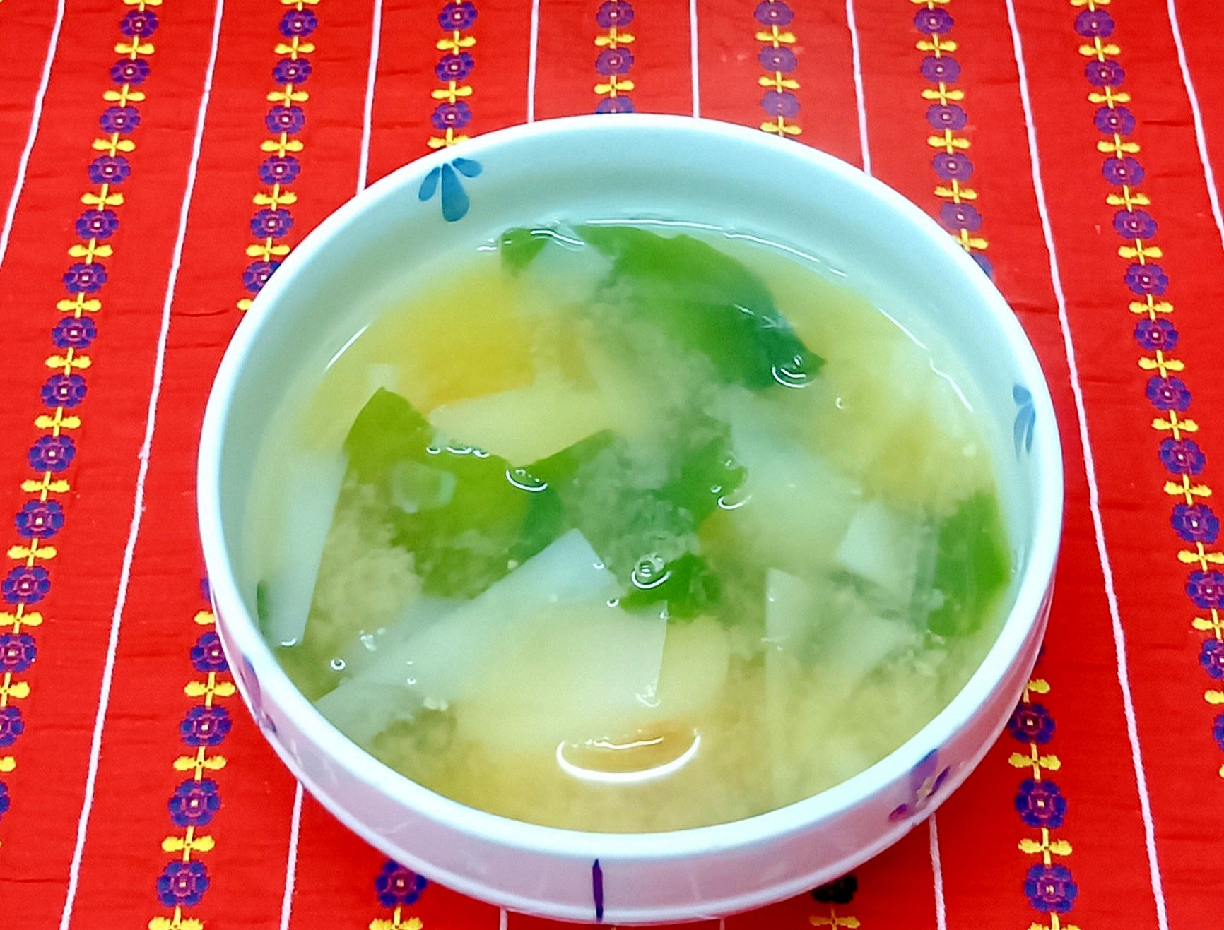 大根の皮のお味噌汁