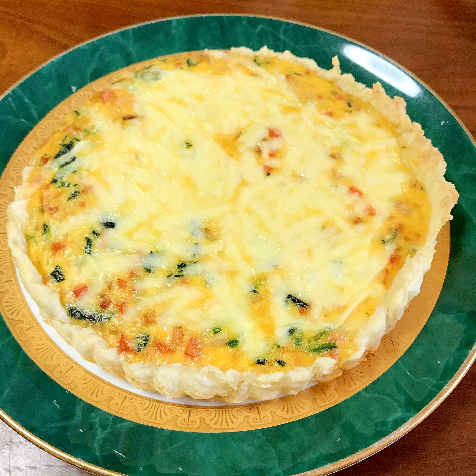 フライパンとオーブン併用で時短 エビ入りキッシュ レシピ 作り方 By 水玉模様 楽天レシピ