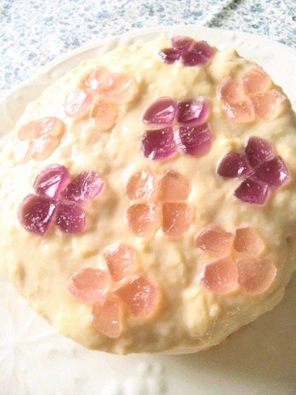 アジサイ花のケーキ～爽やかトロピカルフルーツ風味～