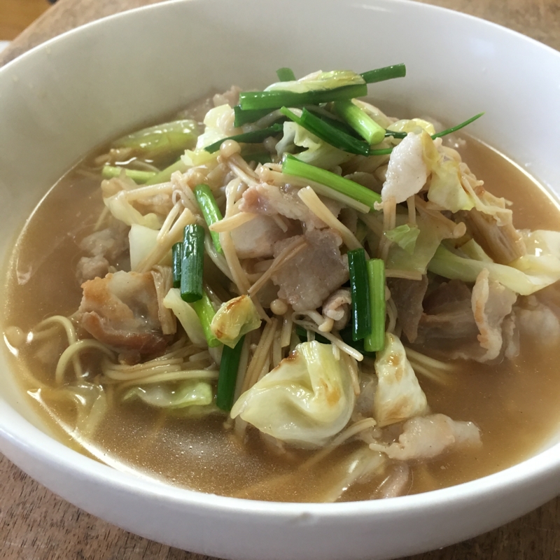 野菜たっぷりマルタイラーメン