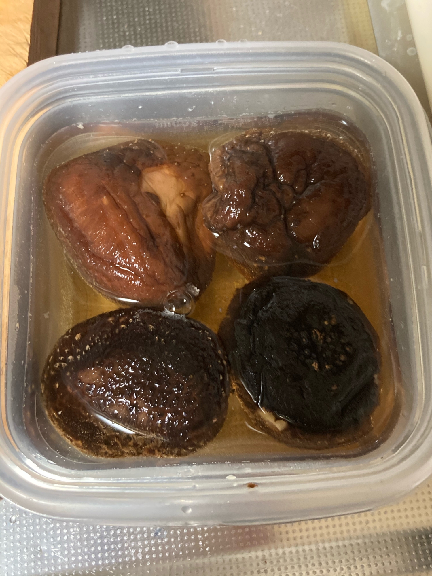 うちの下ごしらえ 約10分 干し椎茸の戻し方 レシピ 作り方 By おいしんぼ 楽天レシピ うちの下ごしらえ 約10分 干し椎茸の戻し方 レシピ 作り方 By おいしんぼ 楽天レシピ