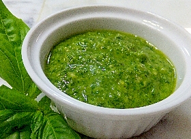 我が家のバジルソース ジェノベーゼ レシピ 作り方 By さとここ 楽天レシピ 我が家のバジルソース ジェノベーゼ レシピ 作り方 By さとここ 楽天レシピ