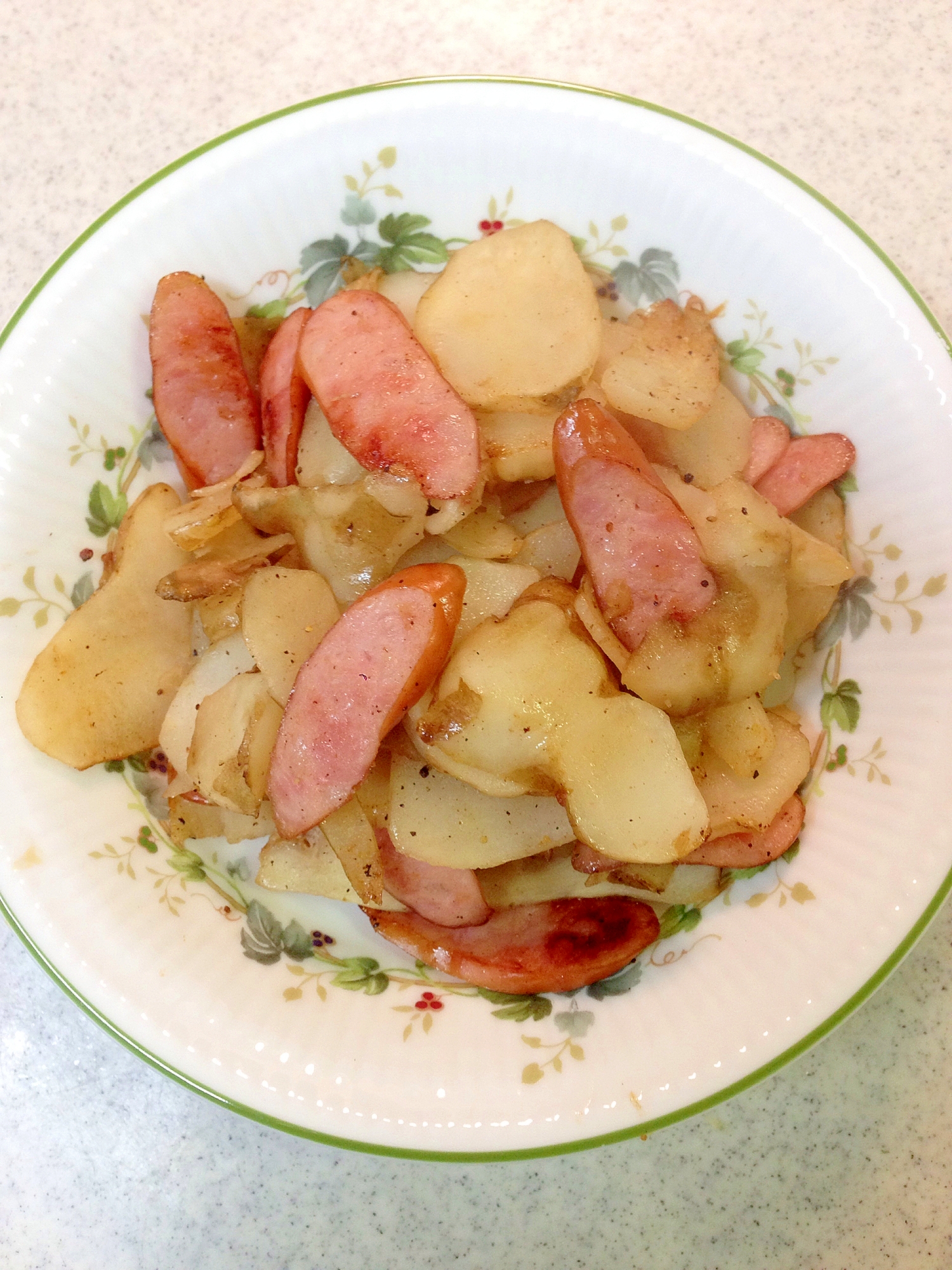 菊芋とソーセージの炒め物