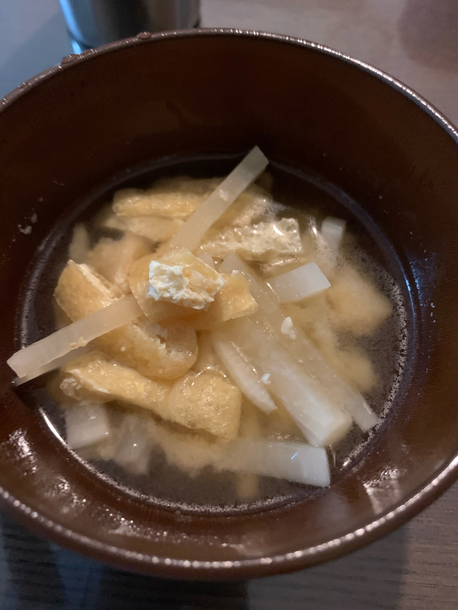 カブと油揚げのお味噌汁