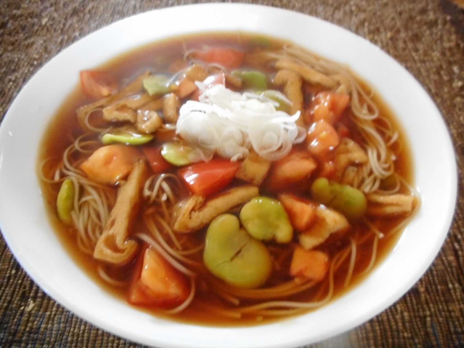 空豆とトマトのにゅうめん