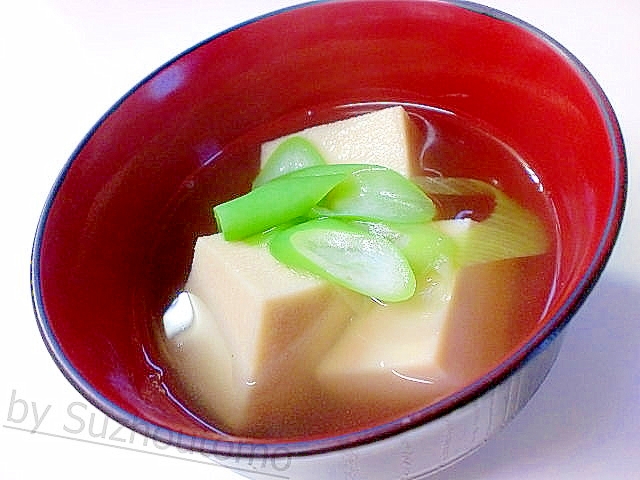 高野豆腐とお茶漬け海苔で作るお吸い物