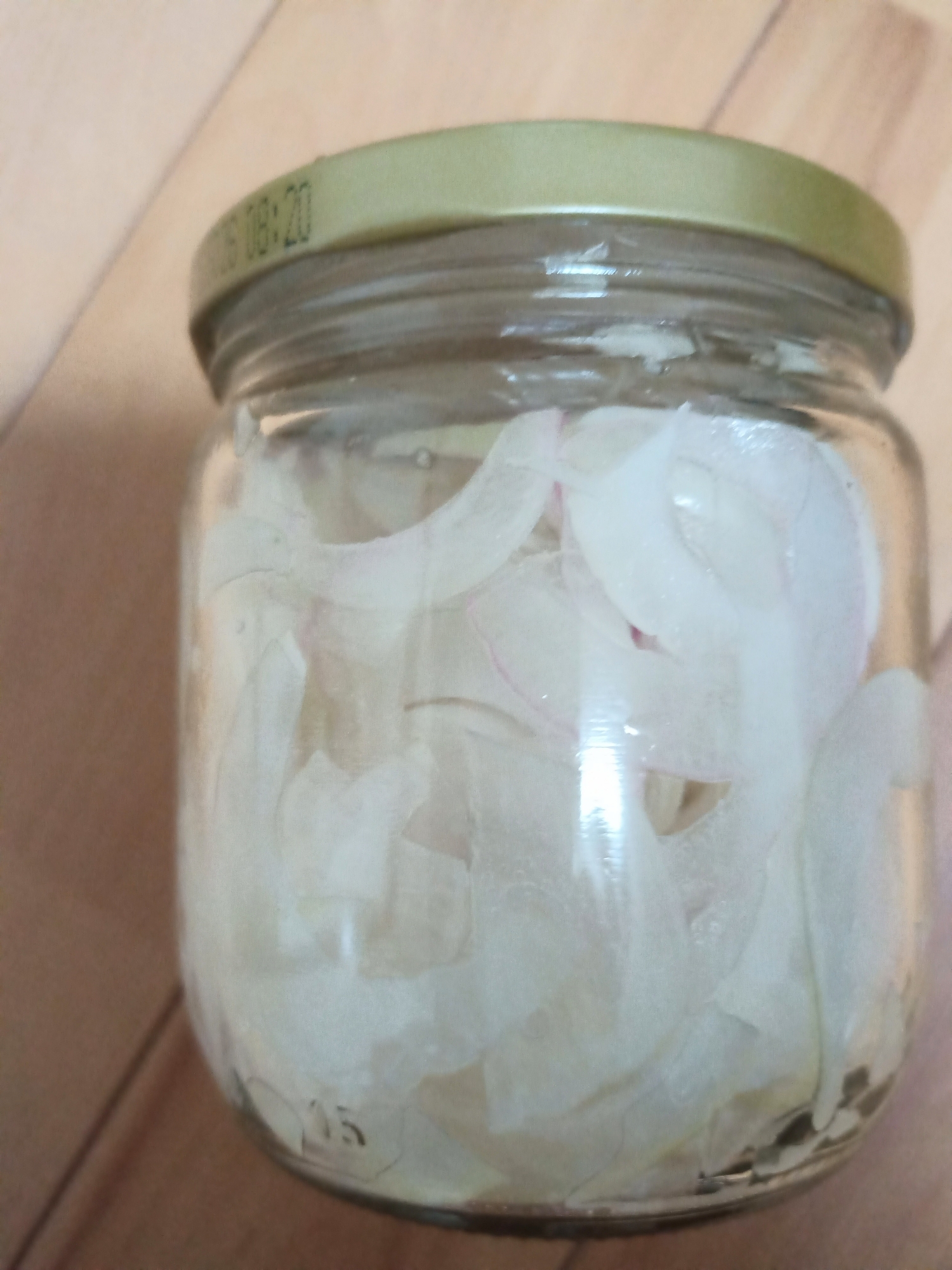新玉ねぎの酢漬け