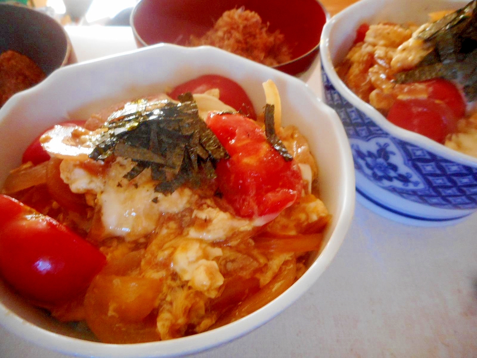 ささみとトマトの親子丼