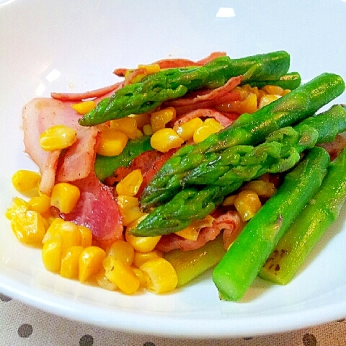 お弁当にも アスパラとコーンとベーコンの炒め物 レシピ 作り方 By ラズベリっち 楽天レシピ お弁当にも アスパラとコーンとベーコンの炒め物 レシピ 作り方 By ラズベリっち 楽天レシピ