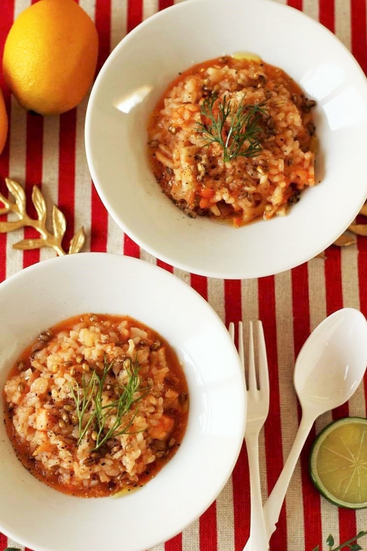 豆屋おすすめ!もちむぎとベーコンのトマトリゾット