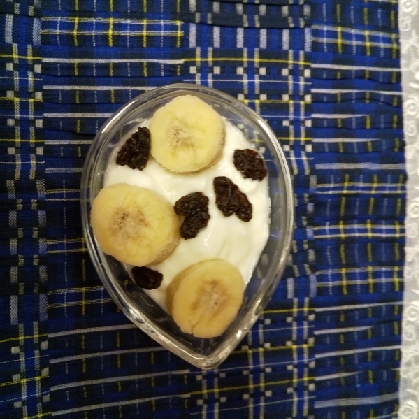 シナモンの香り☆バナナと柚子ジャムのヨーグルト
