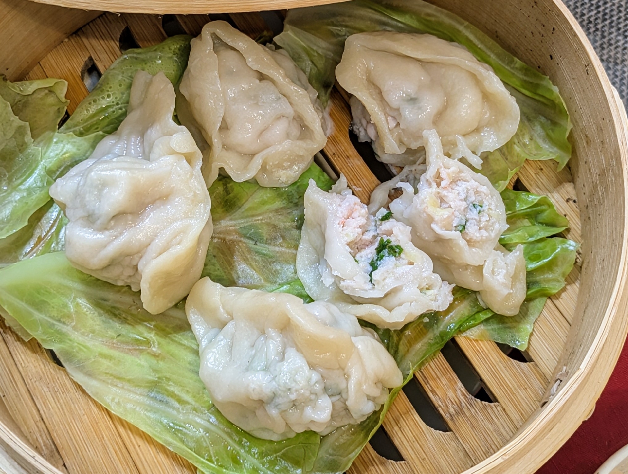 【主菜】ニラ餃子、海老大葉餃子