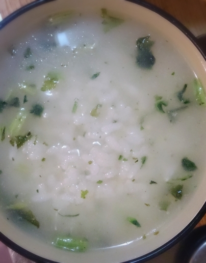 フリーズドライの七草を使いましたがとっても美味しかったです、ごちそうさまでした