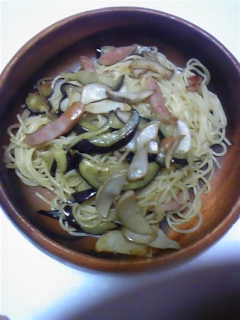 茄子入りパスタ