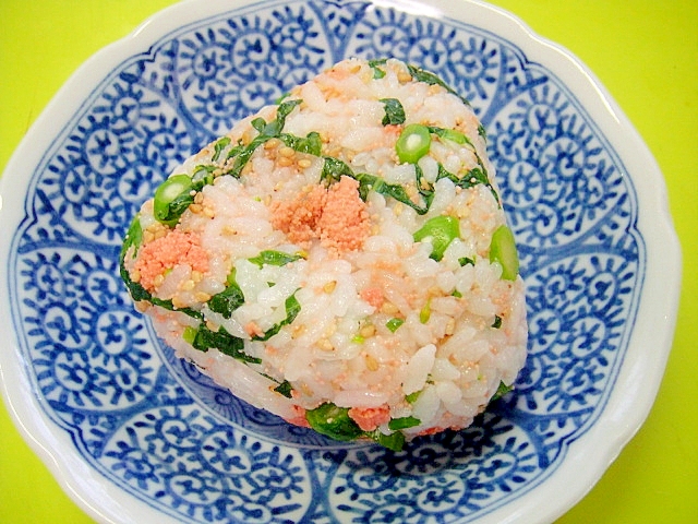 焼きたらこと菜の花ごまのおにぎり