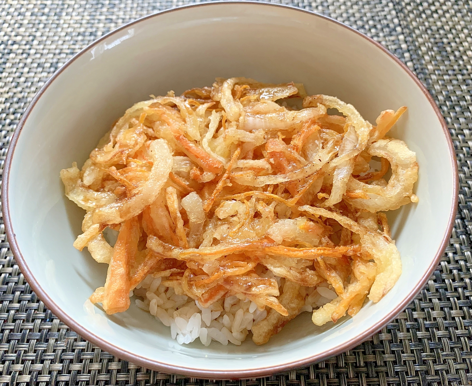 サクッとかき揚げ丼