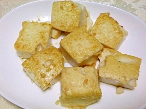 豆腐が、塩麴とバターで、一段と味わい深く、美味しい