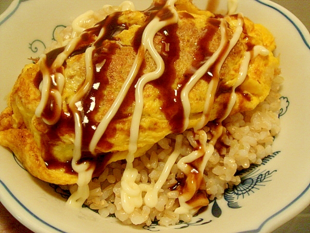 オムコロ丼