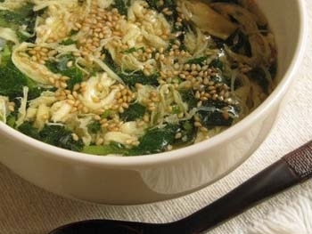 モロヘイヤのとろとろがとっても美味しいスープでした!
卵とも良く合いますね～。
美味しいレシピをありがとう～(＾(エ)＾)/