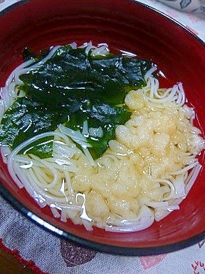 ワカメ 天かす入りバチ汁 レシピ 作り方 By ひろりん1106 楽天レシピ ワカメ 天かす入りバチ汁 レシピ 作り方 By ひろりん1106 楽天レシピ