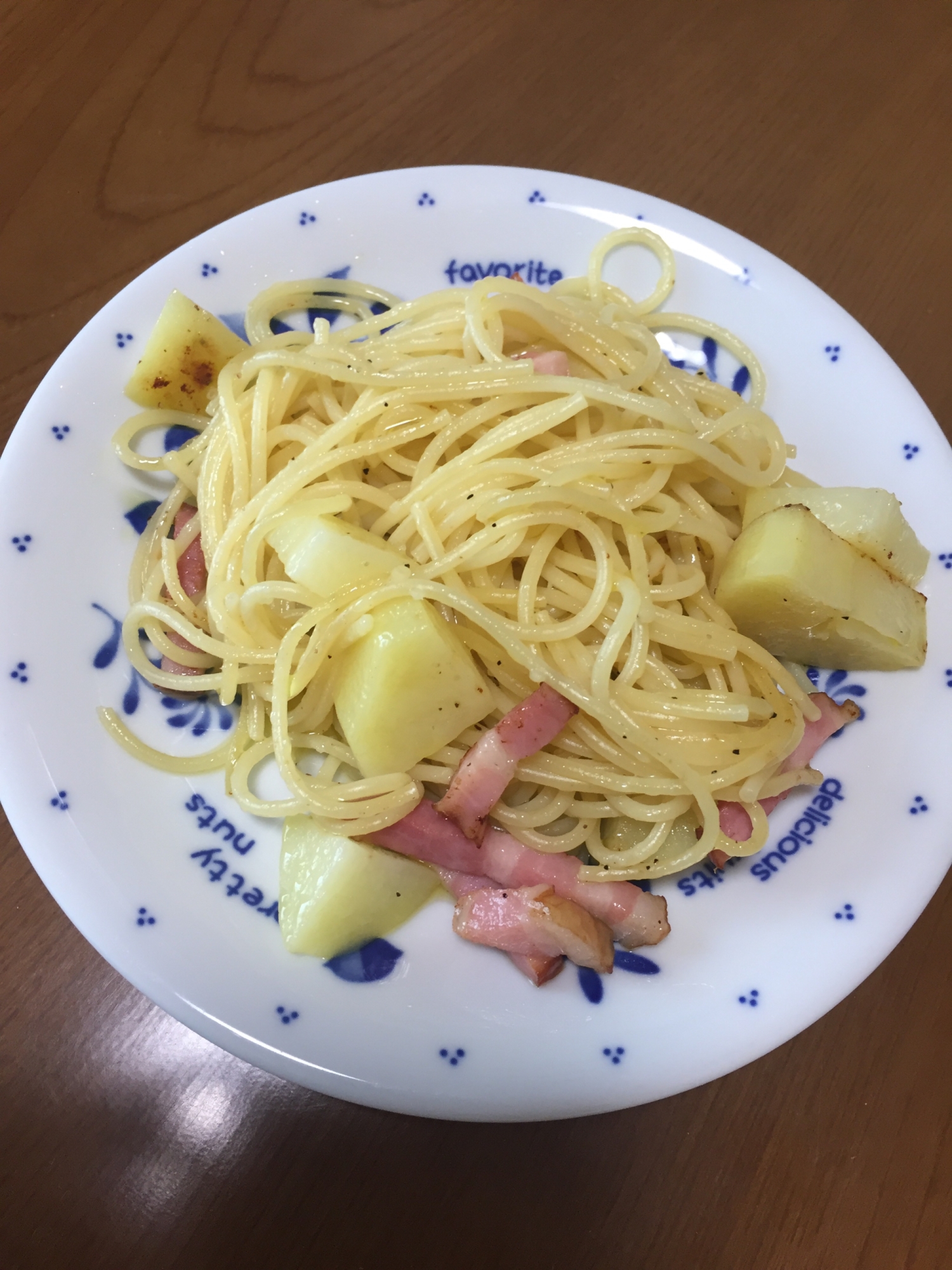 バジル風味パスタ