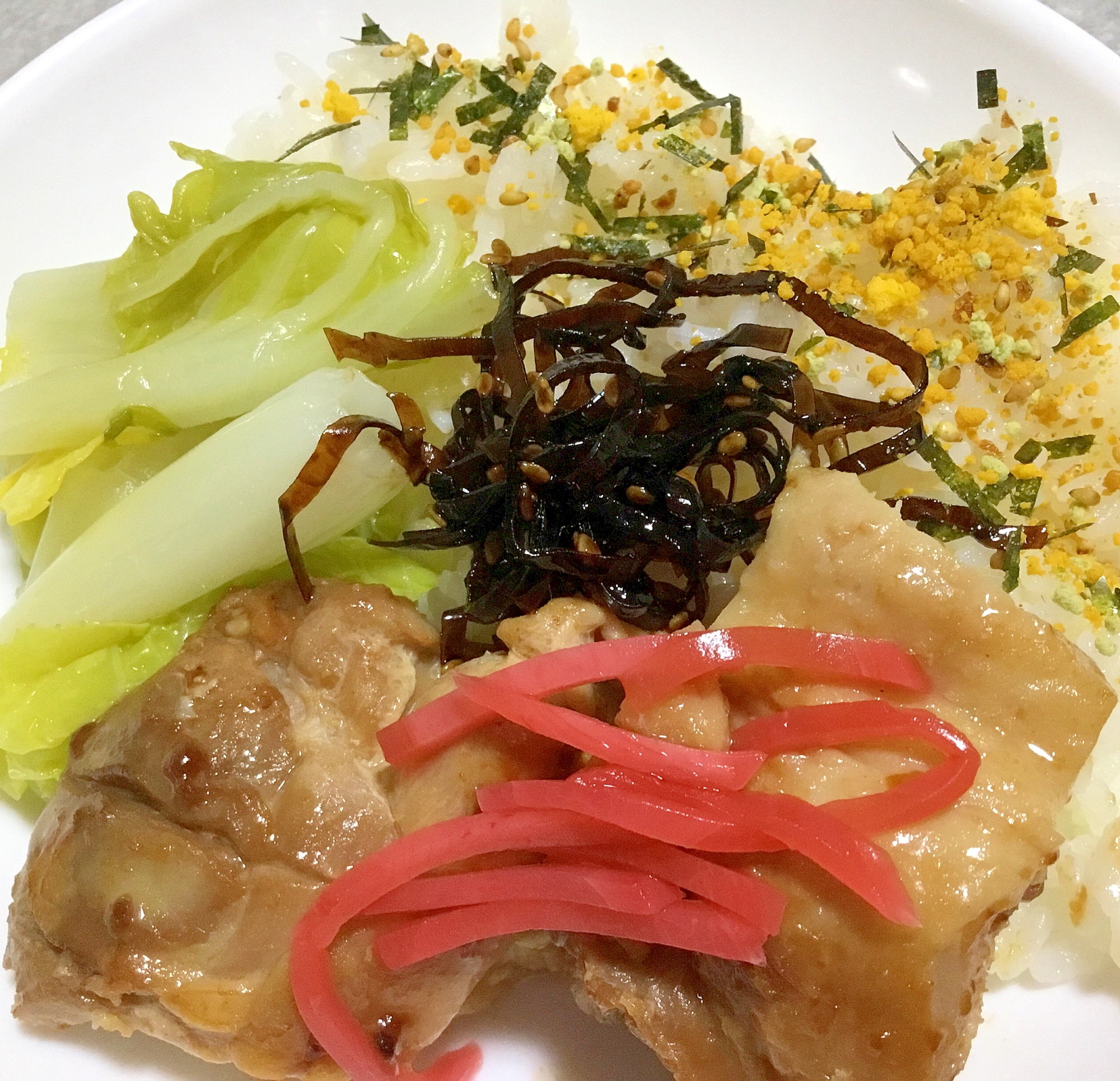 鳥の照り焼きと温野菜のワンプレート