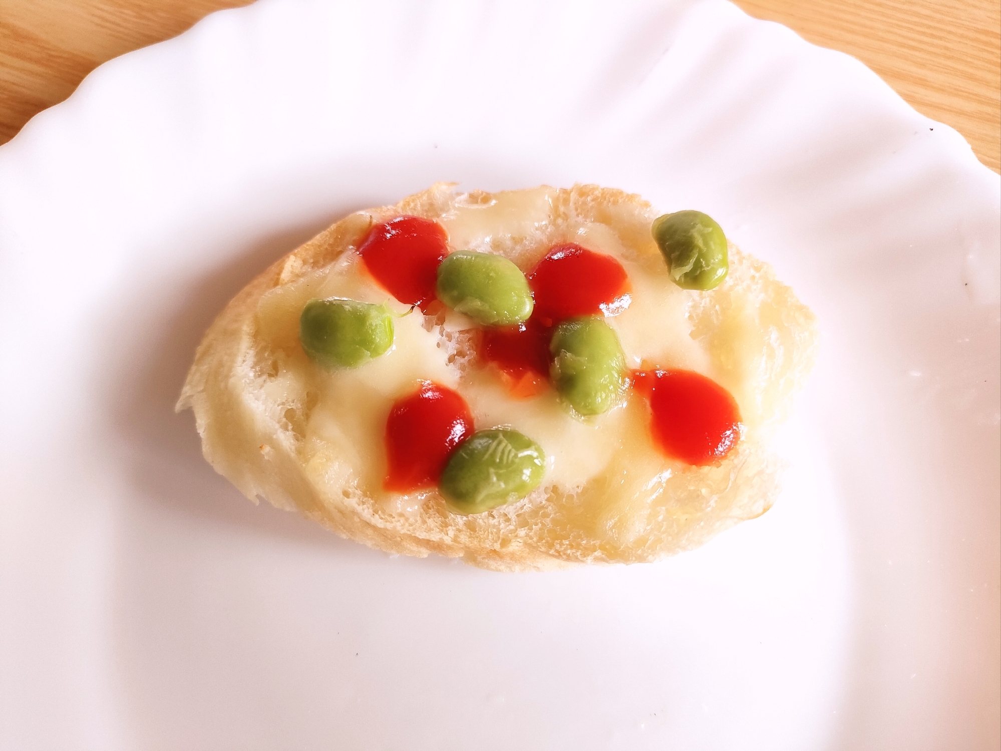 枝豆チーズトースト〜ケチャップかけて