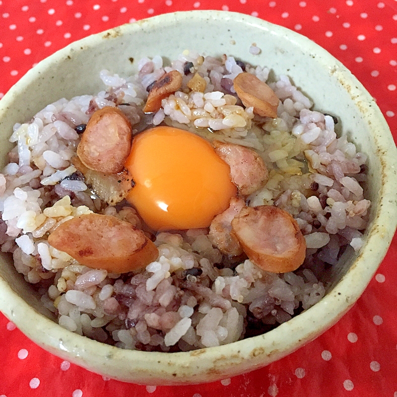 ウインナーの卵かけご飯♡