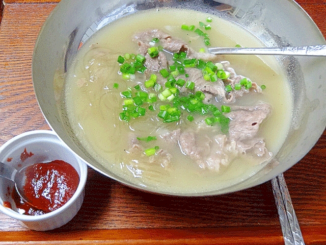 ソルロンタン風☆　「とんこつ春雨スープ」