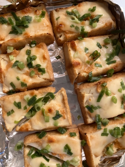 トースターで簡単！厚揚げの味噌チーズ焼き