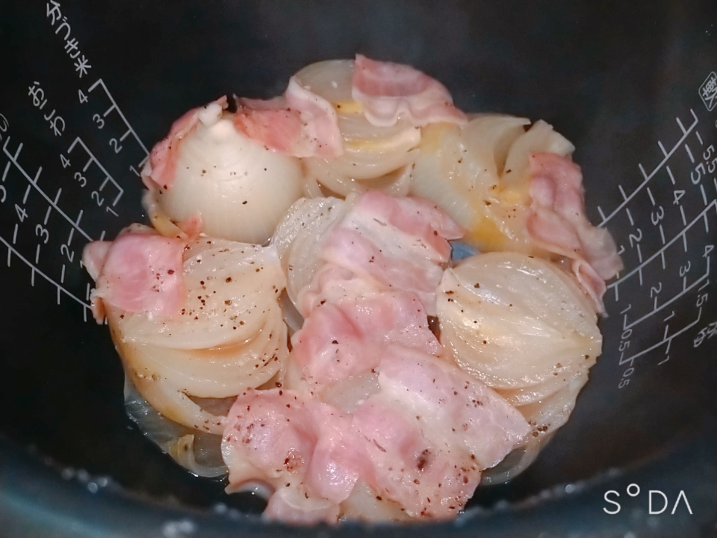 炊飯器 丸ごと玉ねぎ 簡単 レシピ 作り方 By Mio丸 彡 楽天レシピ