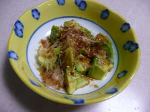 アボカドを使った和風なさっぱりおつまみ レシピ 作り方 By ごんもも010101 楽天レシピ