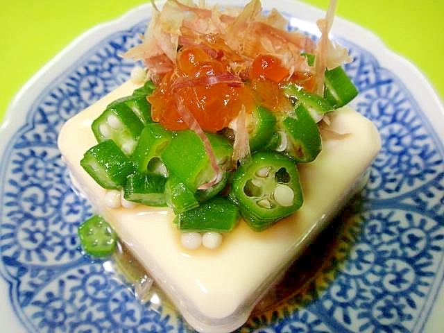 オクラといくらのおかか冷奴