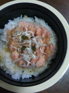 じゃこのせマグロたたき丼 レシピ 作り方 By ラムチャン54 楽天レシピ