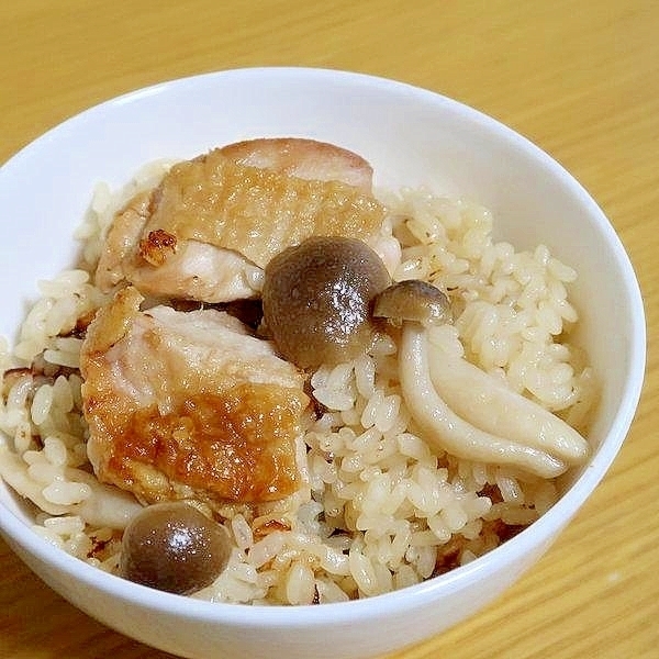 鶏ももソテーの炊き込みご飯 鍋で作る 減塩志向 レシピ 作り方 By Si Ze2k 楽天レシピ