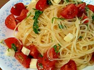 プチトマトとチーズの冷製パスタ レシピ 作り方 By Rp8 楽天レシピ