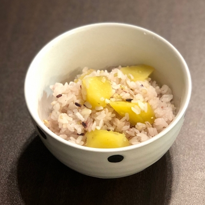 さつまいも入り古代飯