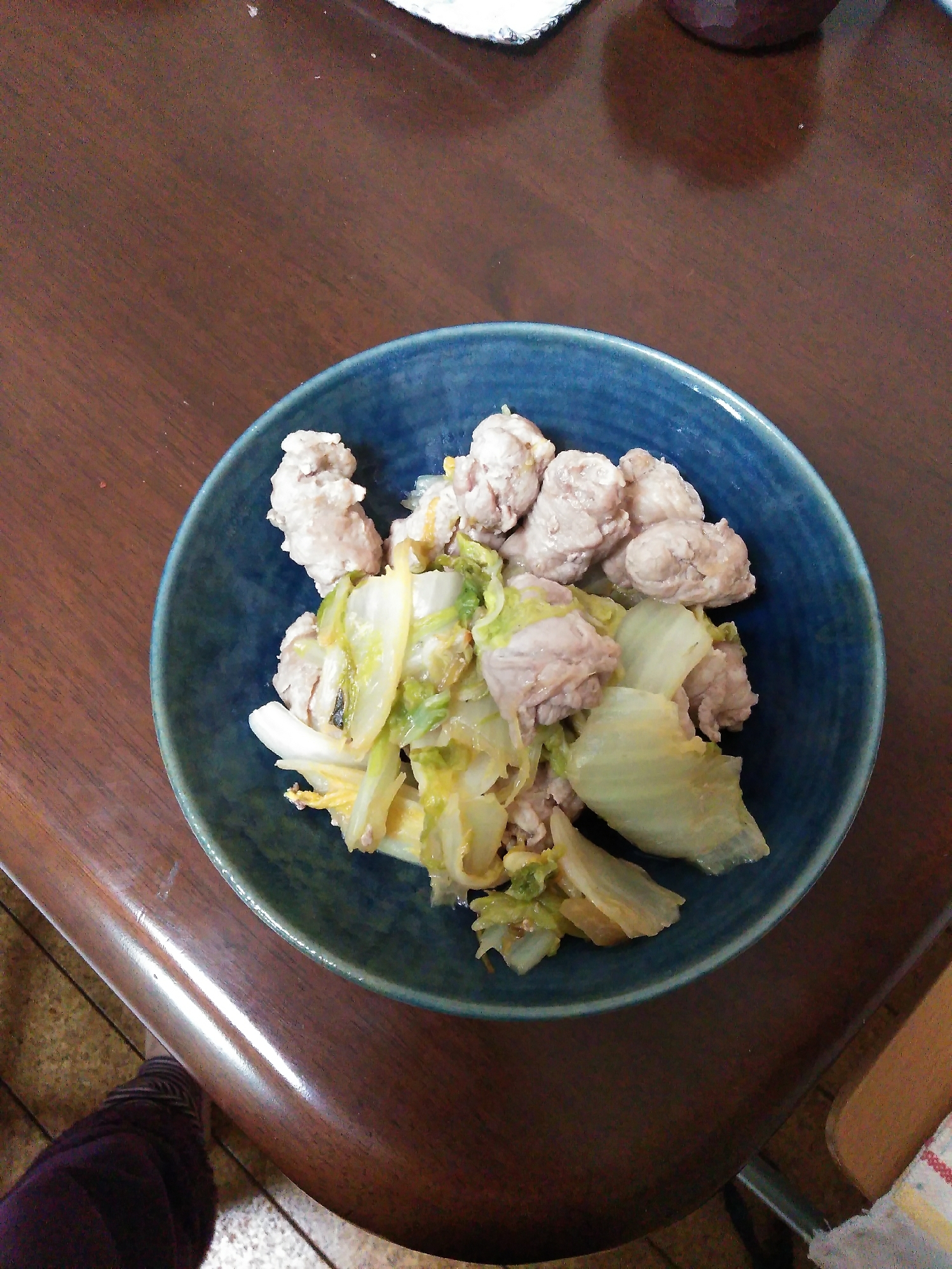 丸めぶたと白菜の塩煮