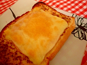 チーズとろ～り♪マヨマスタードトースト