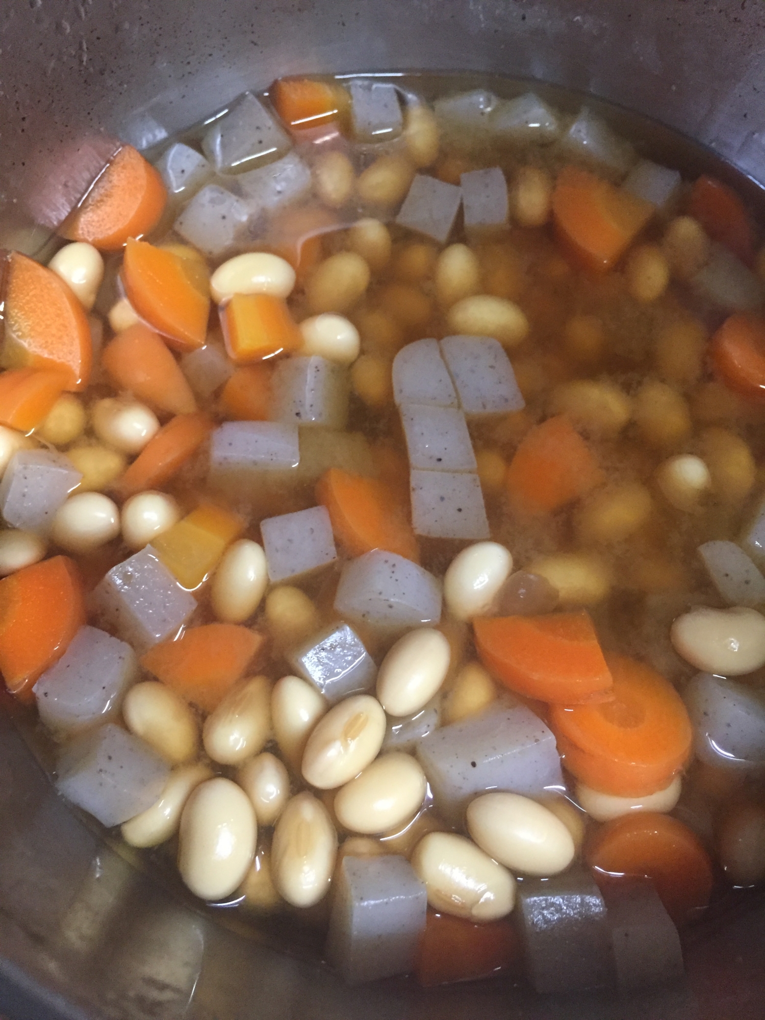 水煮大豆のことことだし煮込み