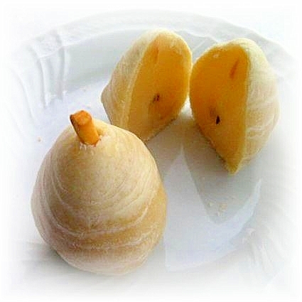 中華パイ生地de丸ごと迷你啤梨派(ミニ洋梨パイ)